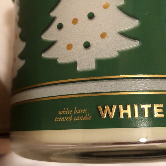 NWT Bath & Body Works White Velvet Coconut 3 wick candle. - Picture 7 of 8